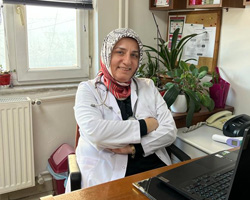 Dr. Hacer ÖZAYDIN
